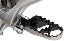 Load image into Gallery viewer, Hybrid Footpegs
